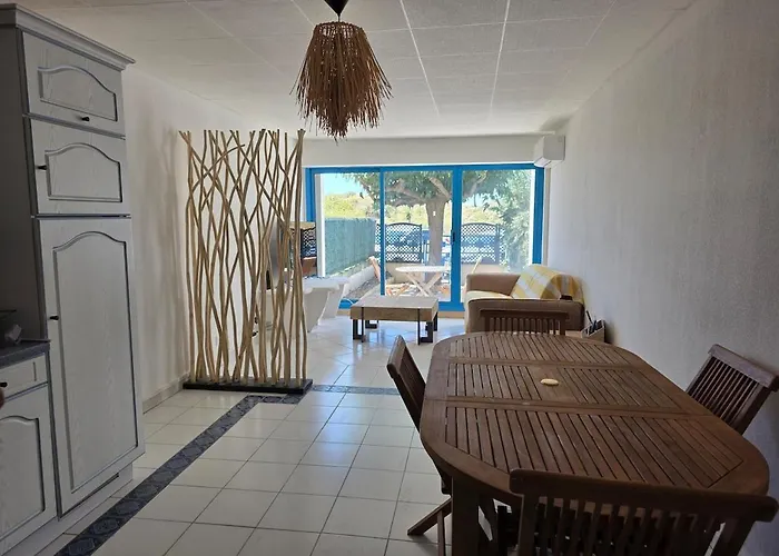 L Esprit Front De Terrasse Climatisation Parking * Le Grau-du-Roi